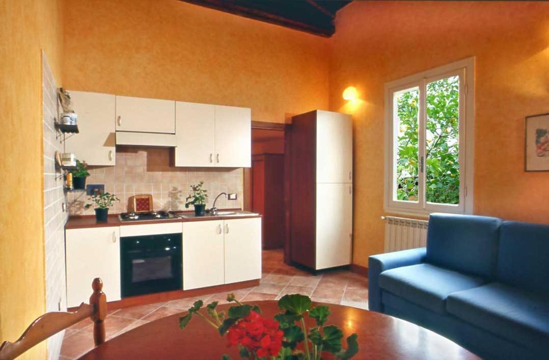Vatican Low Cost Apartment Rom