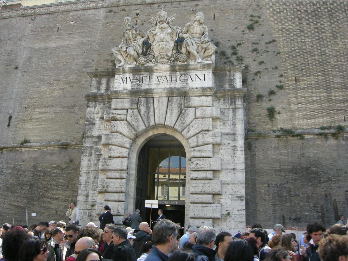 Apartment Vatican Low Cost Rom